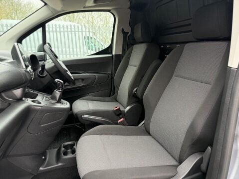 Vauxhall Combo L1H1 2300 SPORTIVE S/S 12