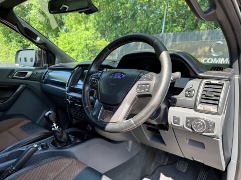 Ford Ranger WILDTRAK 4X4 DCB TDCI 16