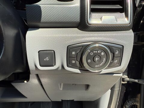 Ford Ranger WILDTRAK 4X4 DCB TDCI 37