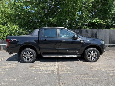 Ford Ranger WILDTRAK 4X4 DCB TDCI 11