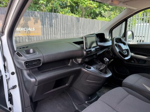 Peugeot Partner BLUEHDI PROFESSIONAL L1 19