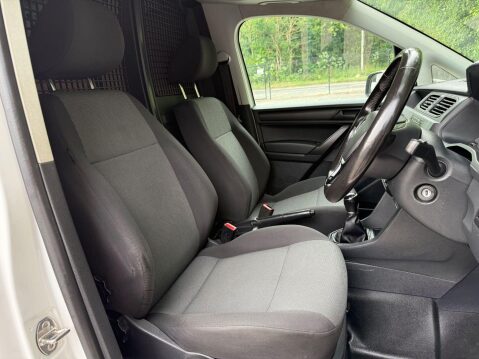 Volkswagen Caddy C20 TDI TRENDLINE 17