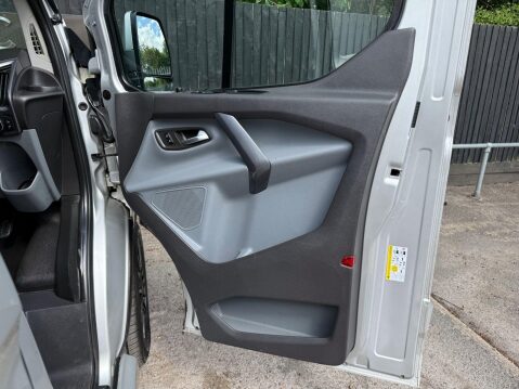 Ford Transit Custom 270 LIMITED LR P/V 18