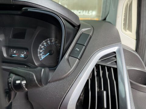 Ford Transit Custom 270 LIMITED LR P/V 31