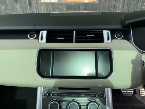 Land Rover Range Rover Sport SDV6 HSE DYNAMIC 29