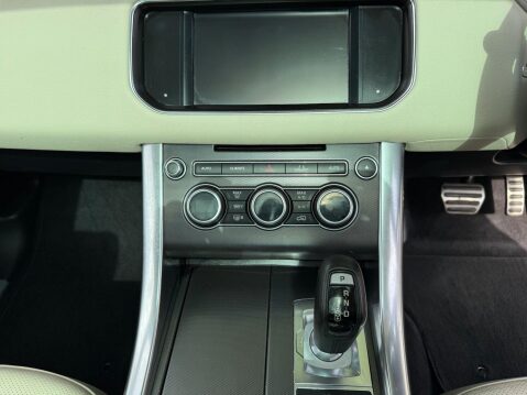 Land Rover Range Rover Sport SDV6 HSE DYNAMIC 32