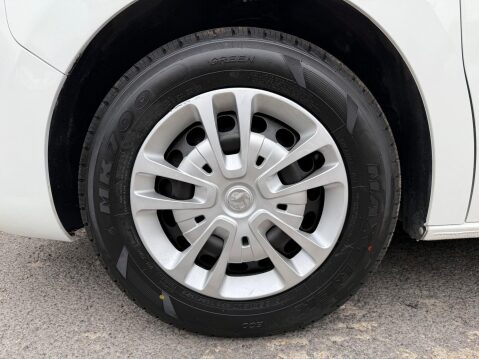 Vauxhall Vivaro L2H1 2900 SPORTIVE S/S 14