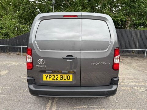Toyota Proace City L1 ACTIVE 8