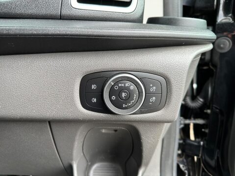 Ford Transit Custom 340 LIMITED P/V L1 H1 32