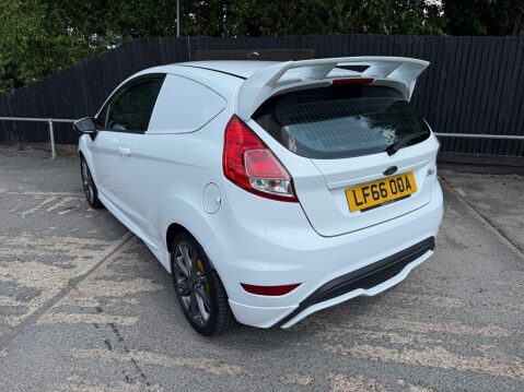 Ford Fiesta BASE TDCI 7