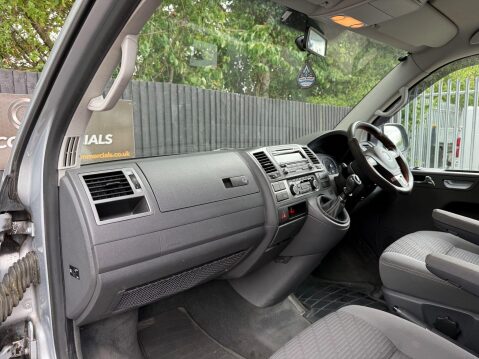 Volkswagen Caravelle SE TDI 19