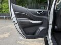 Nissan Navara DCI TEKNA 4X4 SHR DCB 27