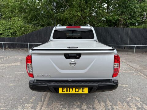 Nissan Navara DCI TEKNA 4X4 SHR DCB 8
