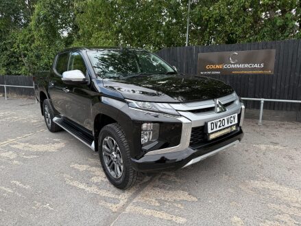 Mitsubishi L200 DI-D WARRIOR DCB