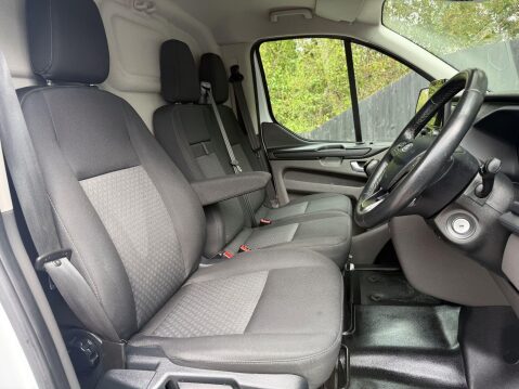 Ford Transit Custom 300 TREND P/V ECOBLUE 18