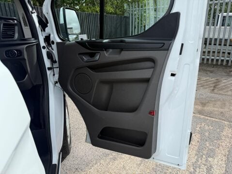 Ford Transit Custom 300 TREND P/V ECOBLUE 19
