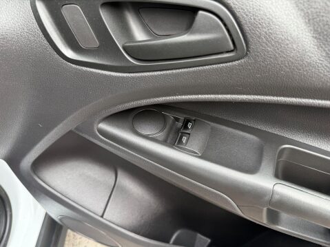 Ford Transit Connect 210 P/V 25