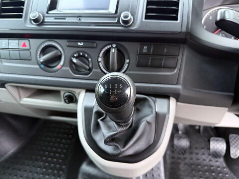 Volkswagen Transporter T28 TDI P/V STARTLINE 26