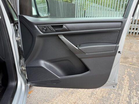 Volkswagen Caddy C20 TDI TRENDLINE 17