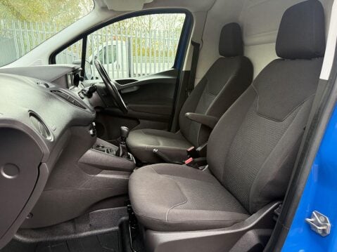 Ford Transit Courier TREND TDCI 20