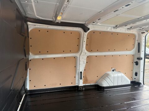 Ford Transit Custom 300 LIMITED P/V L2 H1 37