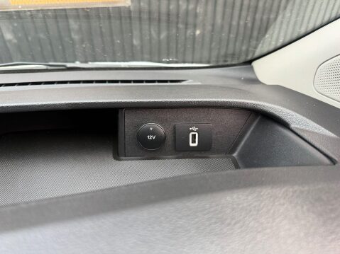 Ford Transit Custom 300 LIMITED P/V L2 H1 36