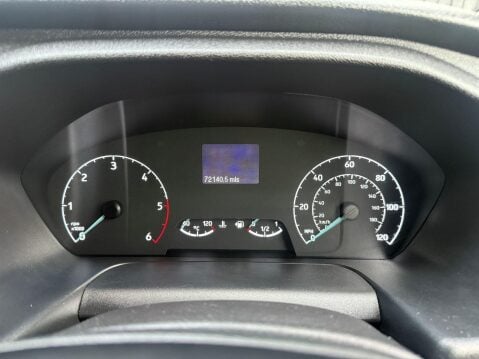 Ford Transit Custom 300 LIMITED P/V L2 H1 29