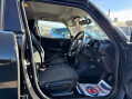 Mini Hatch COOPER D 8