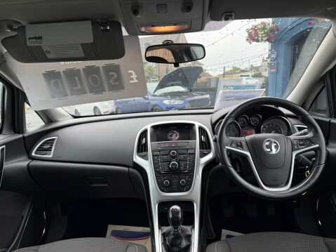 Vauxhall Astra SRI CDTI 10