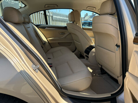 BMW 5 Series 520D SE 8