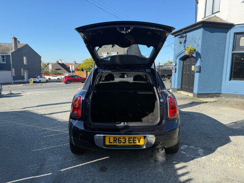 Mini Countryman ONE 7