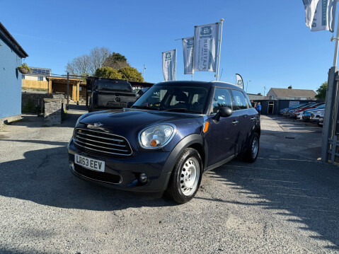 Mini Countryman ONE 2