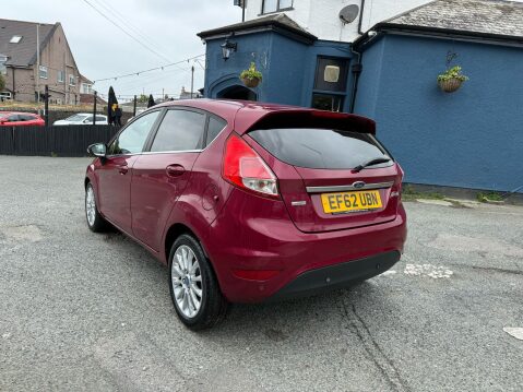 Ford Fiesta TITANIUM X 5