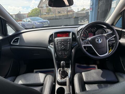 Vauxhall Astra ELITE 9
