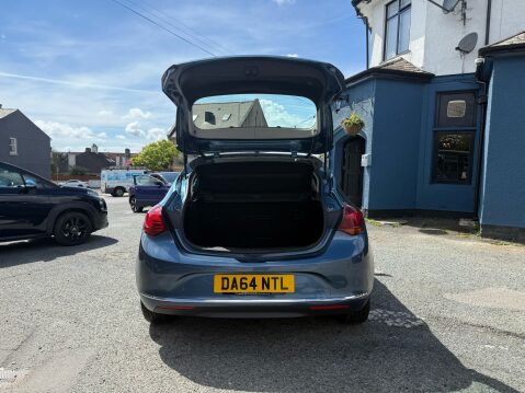 Vauxhall Astra ELITE 8