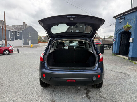 Nissan Qashqai N-TEC DCI 10