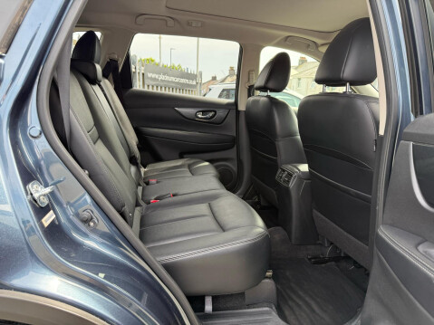 Nissan X-Trail DCI TEKNA 6