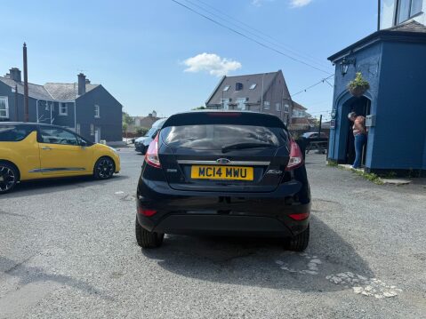 Ford Fiesta TITANIUM 5