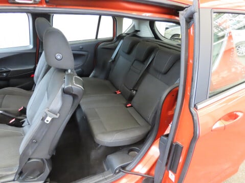 Ford B-Max TITANIUM 7