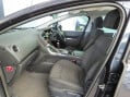 Peugeot 3008 E-HDI ACTIVE 11