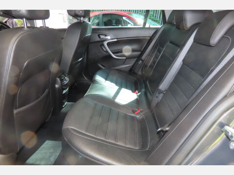 Vauxhall Insignia Country Tourer NAV BI-TURBO 7