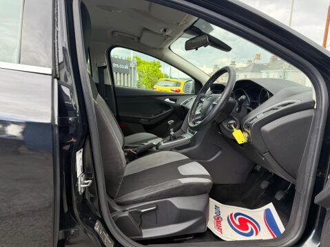 Ford Focus ZETEC TDCI 7