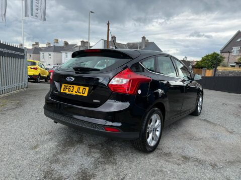 Ford Focus ZETEC TDCI 6
