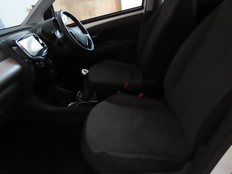 Citroen C1 PURETECH FLAIR 10