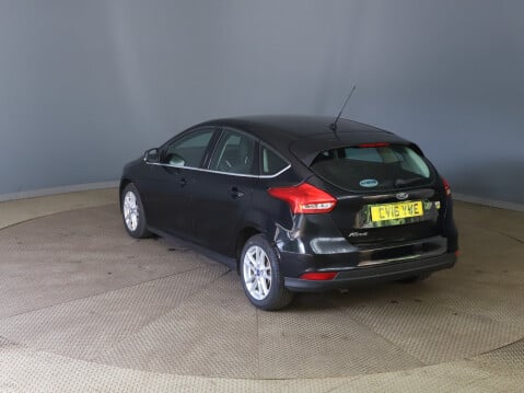 Ford Focus ZETEC TDCI 5