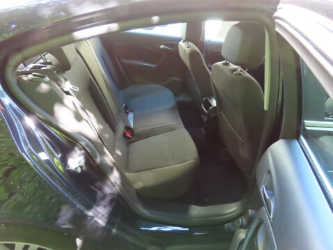 Vauxhall Insignia DESIGN 8