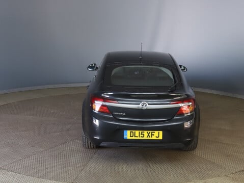 Vauxhall Insignia DESIGN 4