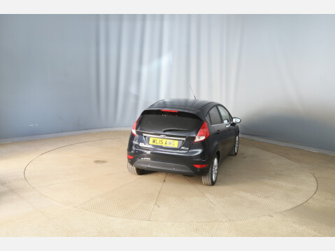 Ford Fiesta TITANIUM 6