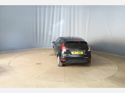 Ford Fiesta TITANIUM 4