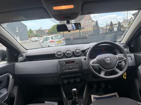 Dacia Duster ESSENTIAL TCE 9